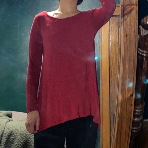 Old Navy Long Sleeve Tee - Picture 1 of 3